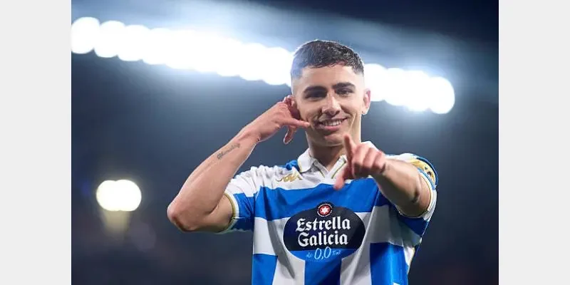 Deportivo La Coruna đang thi đấu phòng ngự rất hay